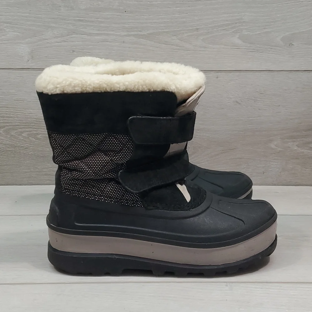 Ugg Kids Boys Insulated lined Saltwater Duck rubber leather boots shoes